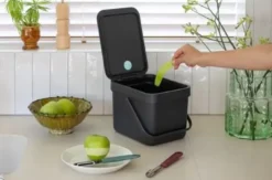 Brabantia Affaldsspand m. låg - 6 liter Grå