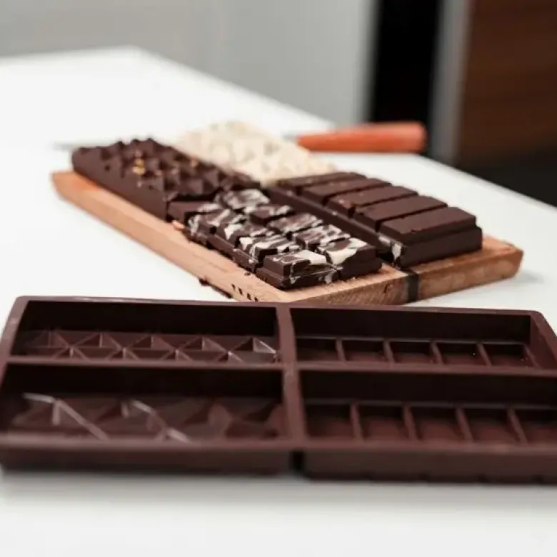 DIY Dubai Chokoladeform