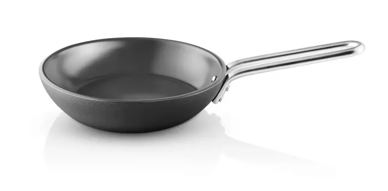 Eva Trio Prof. stegepande laser titanium Ø20 cm