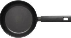 Fiskars Hard Face stegepande 20 cm