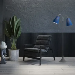 Fodgænger Gulvlampe grå m/havblå skærme