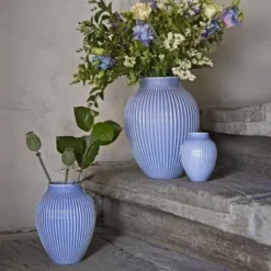 Knabstrup Vase med riller 27 cm lavendelblå