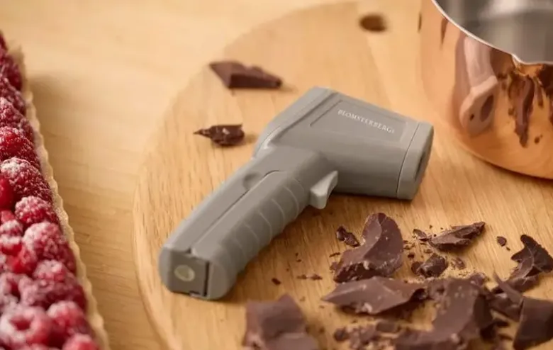Mette Blomsterberg Infrarød termometer Latte