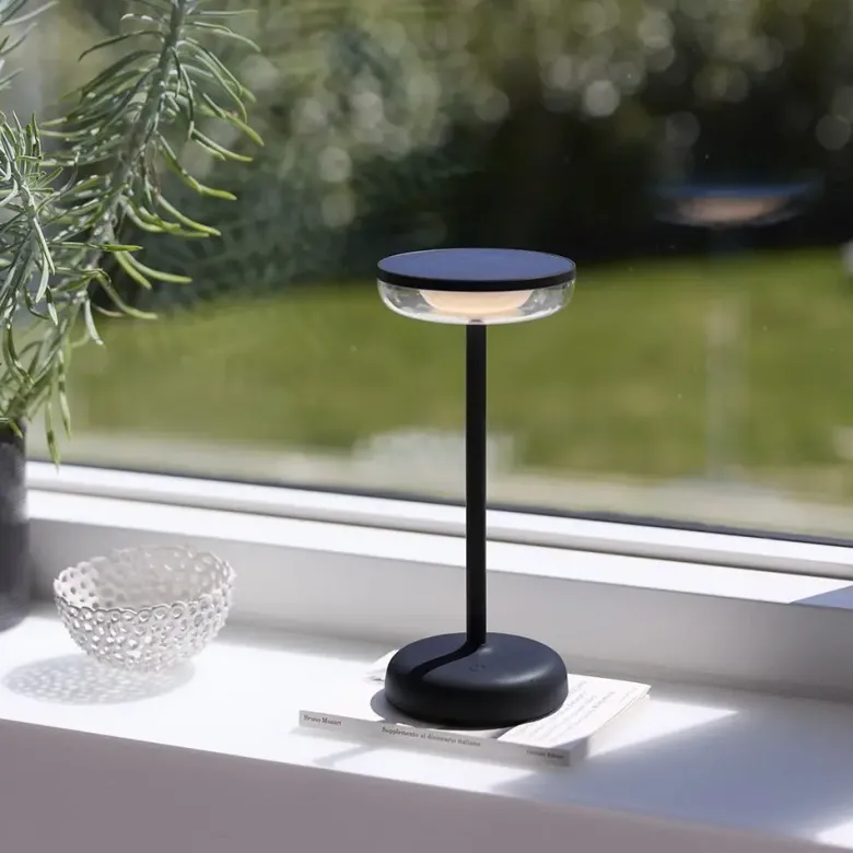 Nielsen Light Breeze Solcelle Bordlampe Sort
