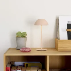 Nielsen Light Luna Genopladelig Bordlampe Lyserød