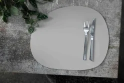 RAW Dækkeserviet Lys grå