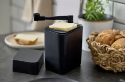 Rosti Classic Osteboks sort