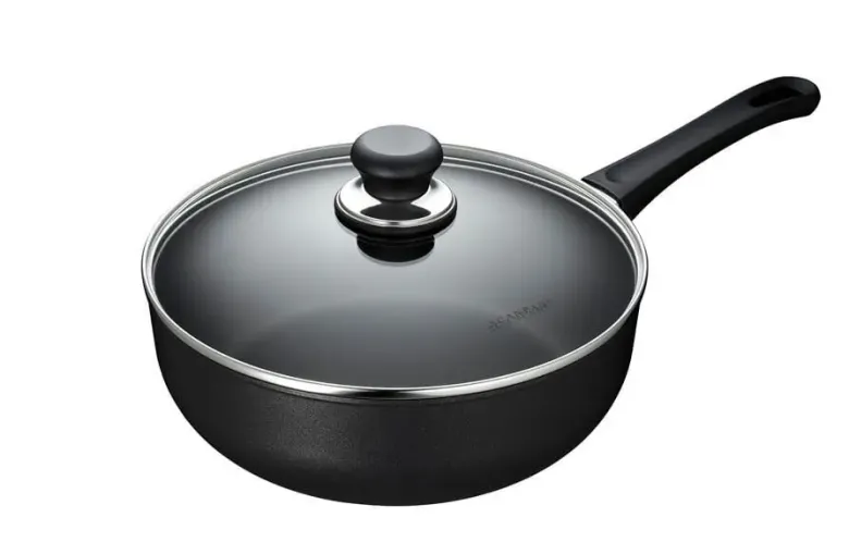 Scanpan Classic dyb sauterpande m. låg Ø26 cm