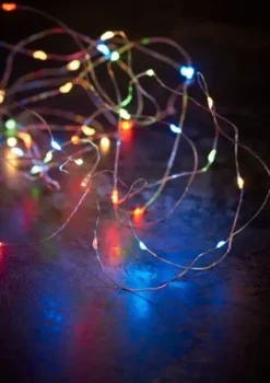 Schou Wirelyskæde multicolor batteri 40 LED med 6/18 timer