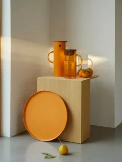 Stelton EM Serveringsbakke Ø40 cm saffron