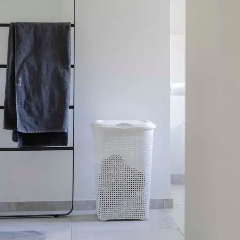Tøjkurv Rattan hvid